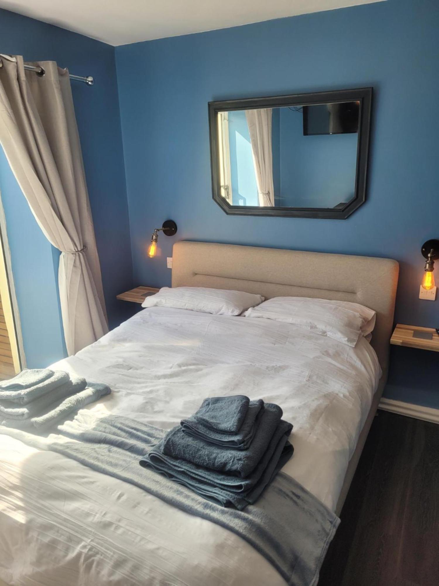 Amble Harbour Retreats Hotel Eksteriør billede